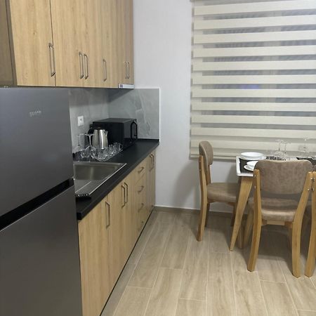 Kevi 'S Place Tiranë Ngoại thất bức ảnh