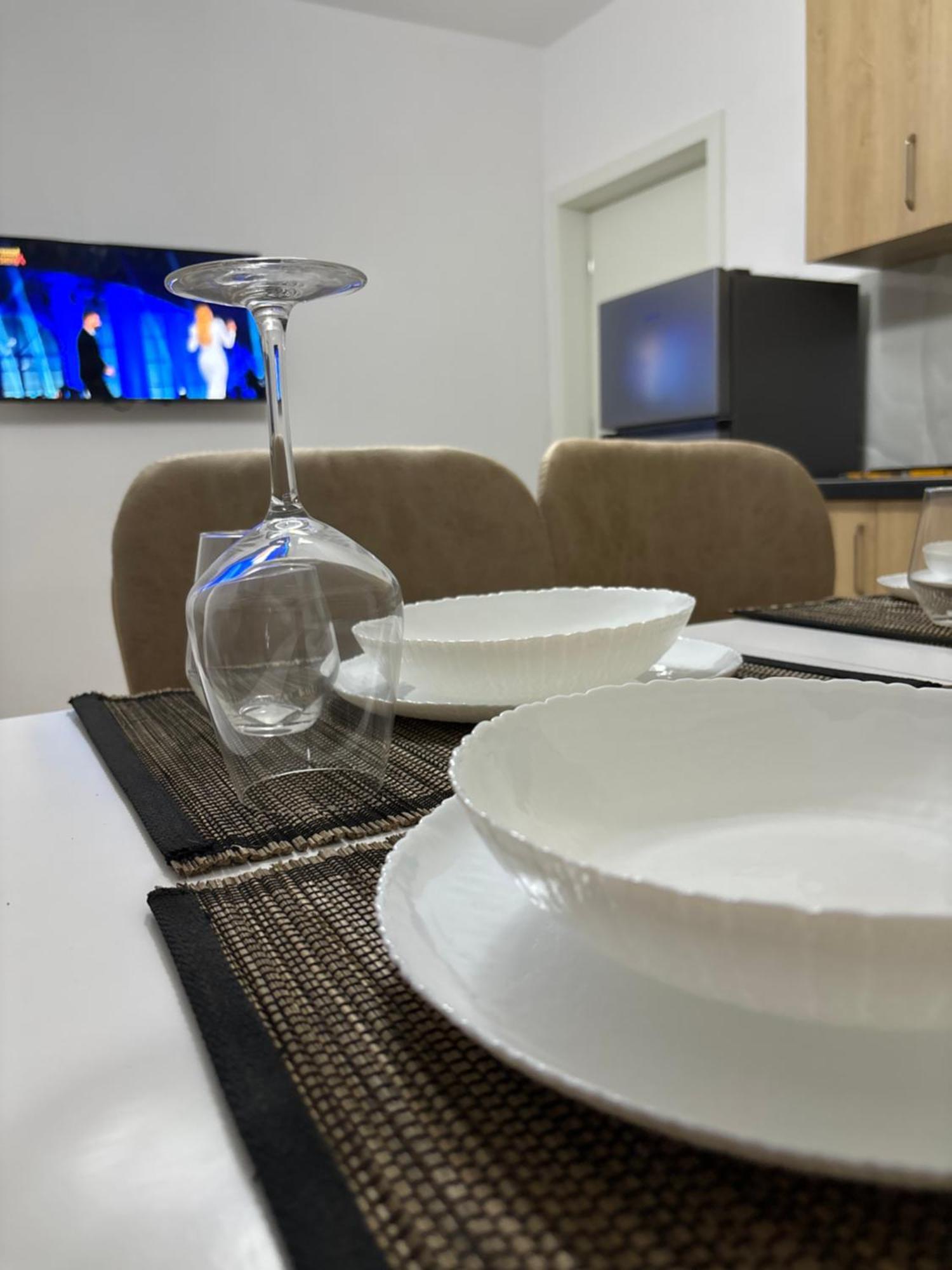 Kevi 'S Place Tiranë Ngoại thất bức ảnh