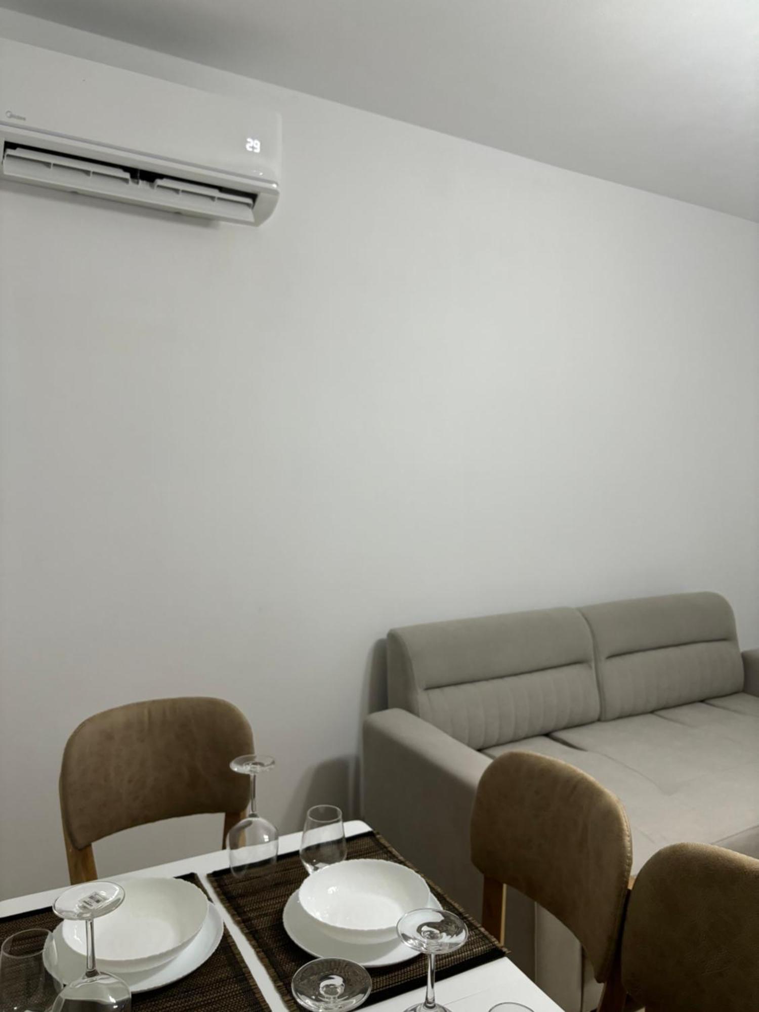 Kevi 'S Place Tiranë Ngoại thất bức ảnh