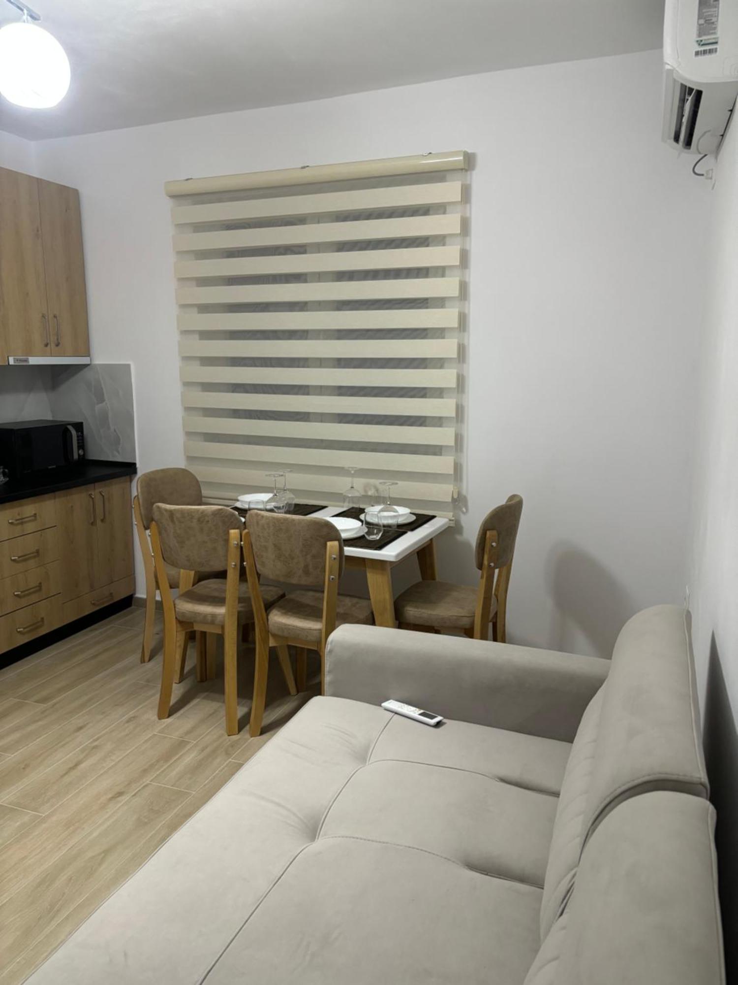 Kevi 'S Place Tiranë Ngoại thất bức ảnh