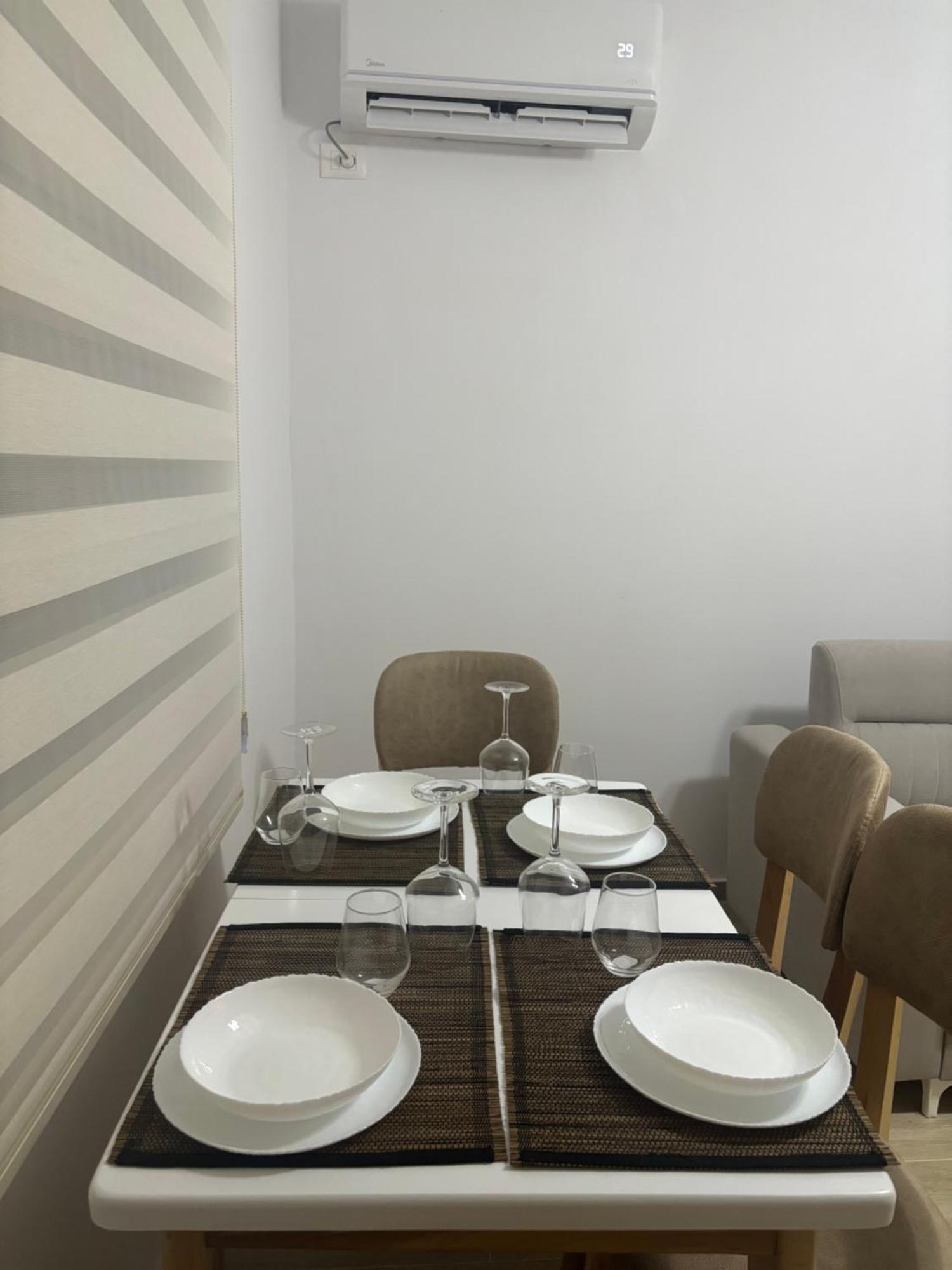 Kevi 'S Place Tiranë Ngoại thất bức ảnh