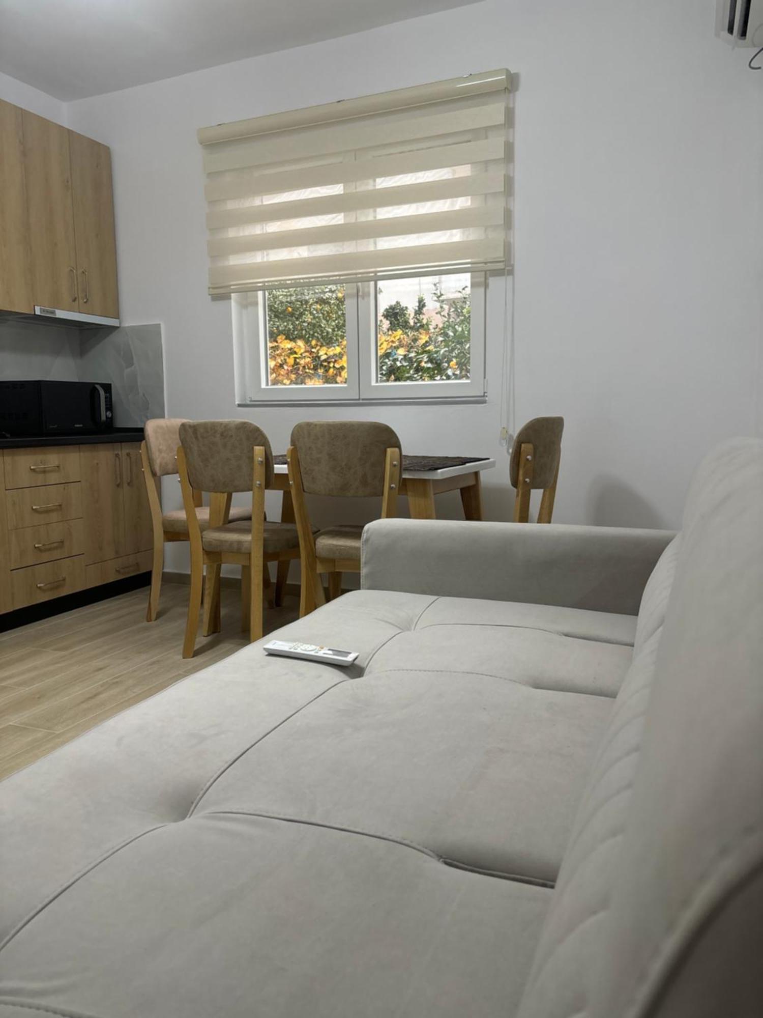 Kevi 'S Place Tiranë Ngoại thất bức ảnh
