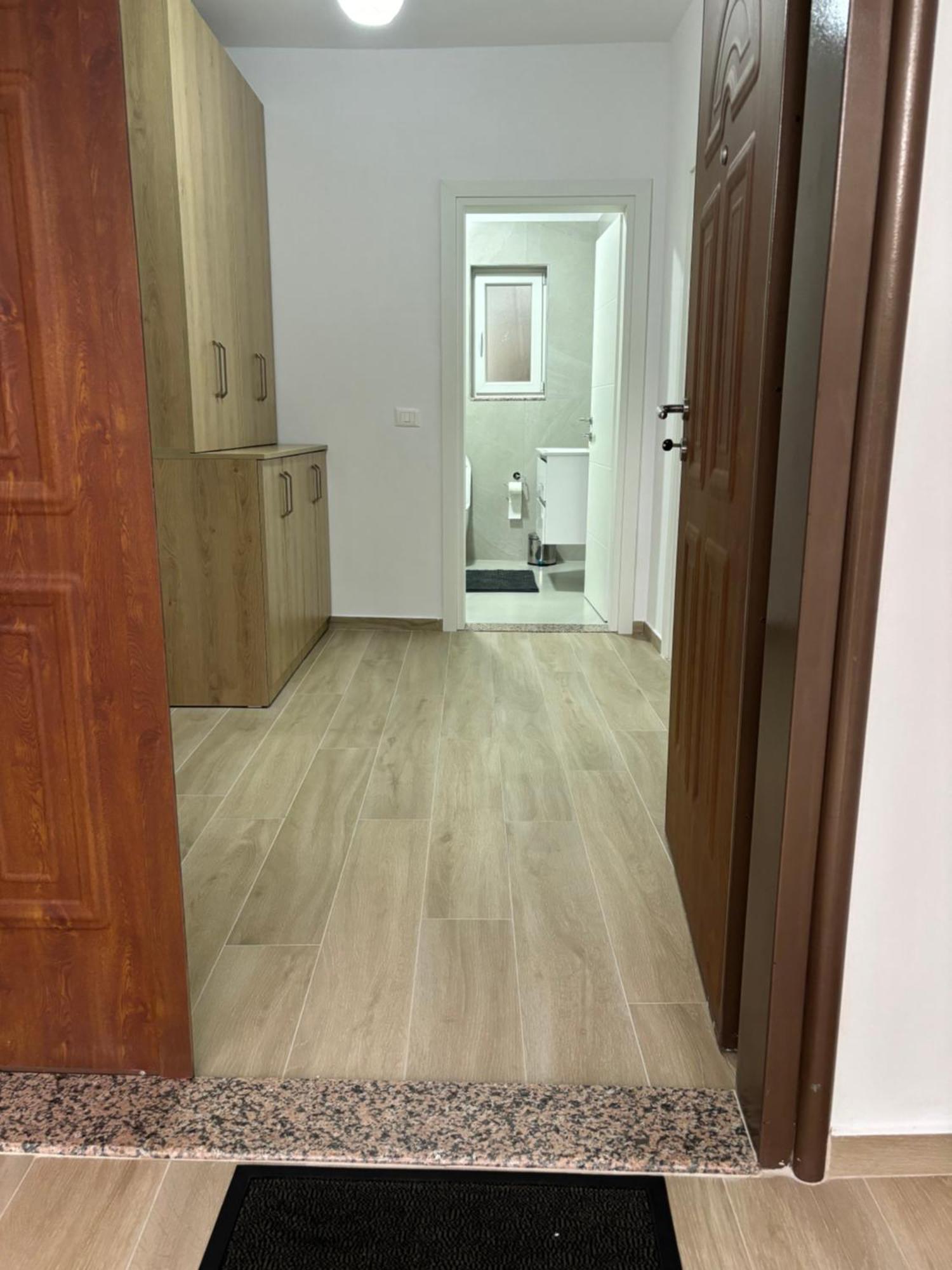 Kevi 'S Place Tiranë Ngoại thất bức ảnh