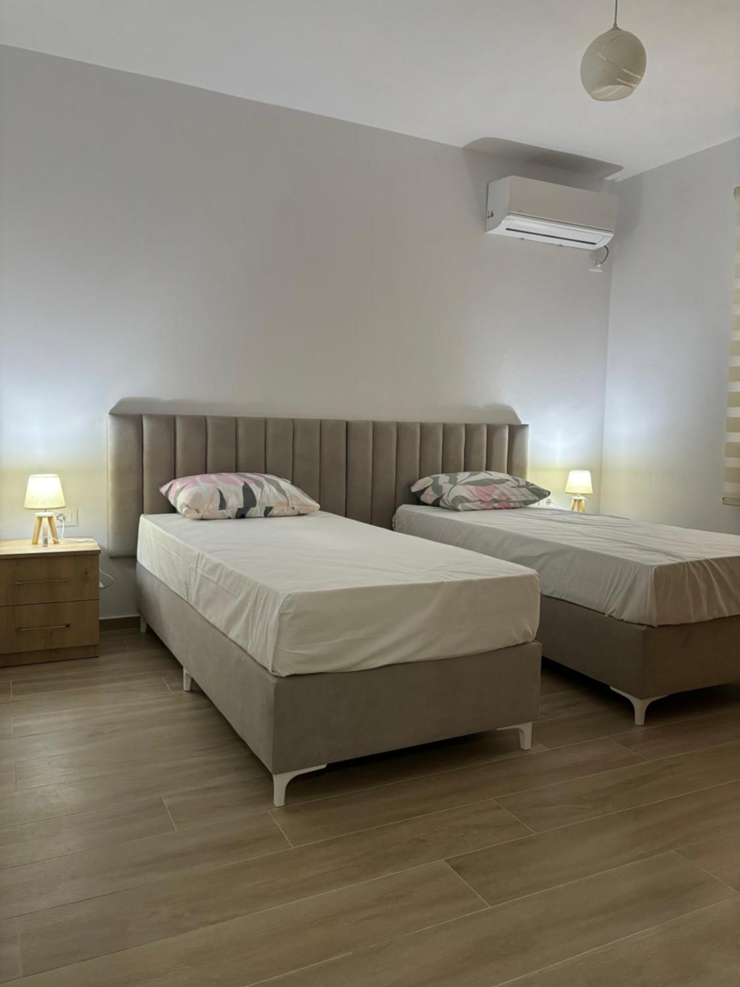 Kevi 'S Place Tiranë Ngoại thất bức ảnh